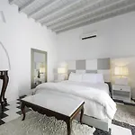 Greco Philia Boutique By Mr And Mrs White 5*