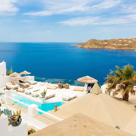 Greco Philia Boutique By Mr And Mrs White 5*