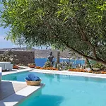Greco Philia Boutique By Mr And Mrs White Otel